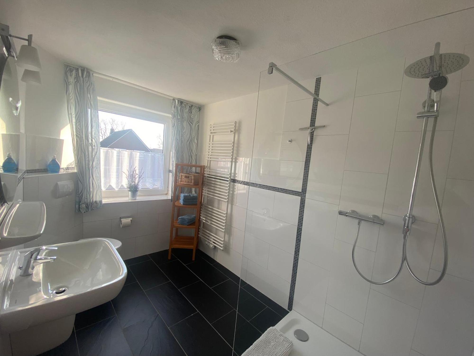 Haus Upt Land, Familie Ehnts * Carolinensiel